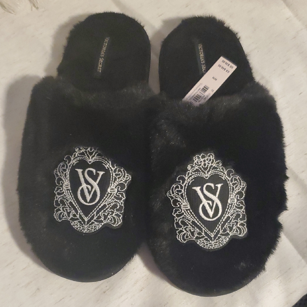 Victoria's Secret Black Plush Slippers